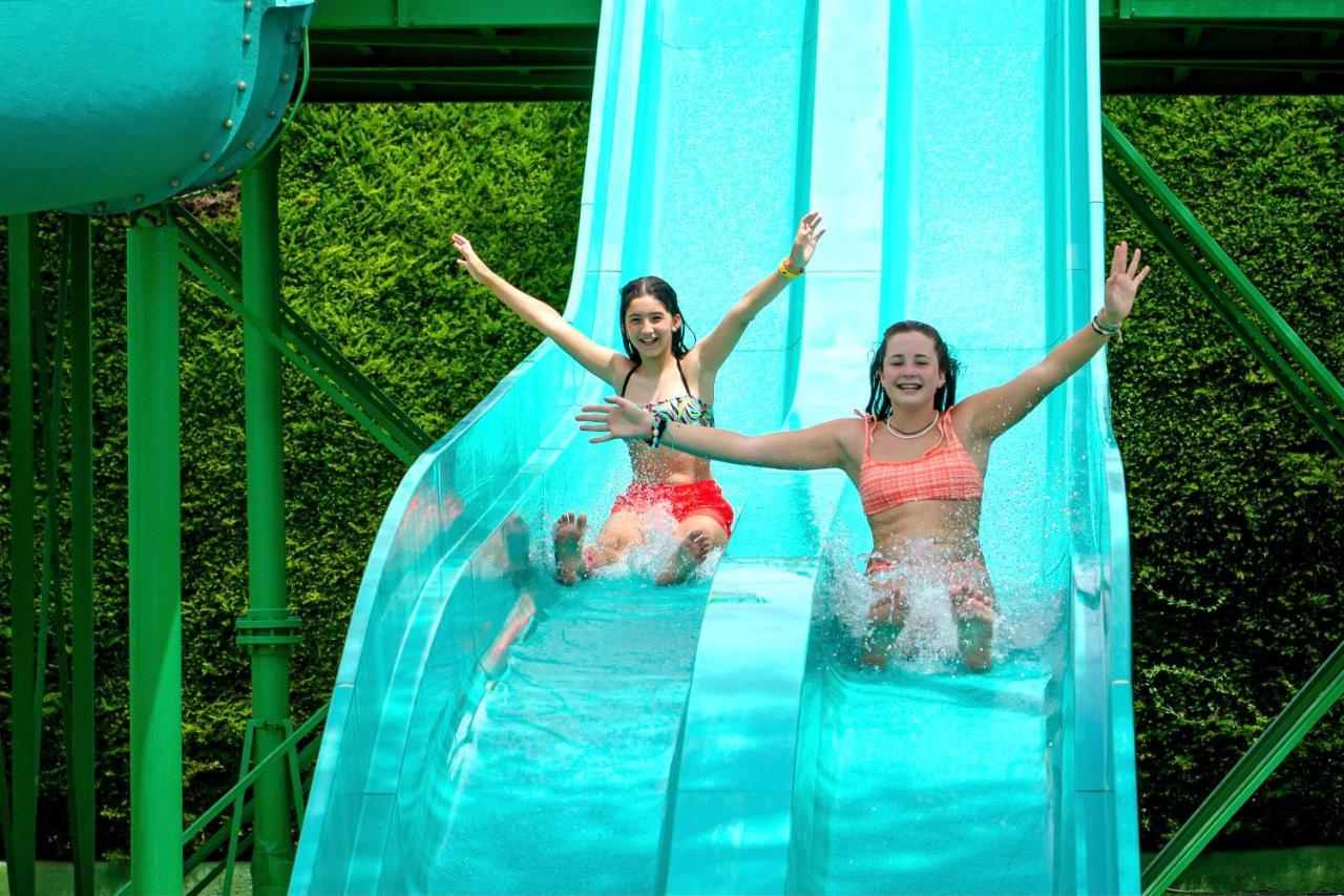 Camping & Resort La Torre Del Sol Miami Playa Exteriör bild