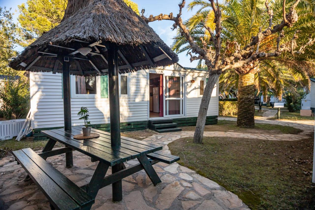Camping & Resort La Torre Del Sol Miami Playa Exteriör bild