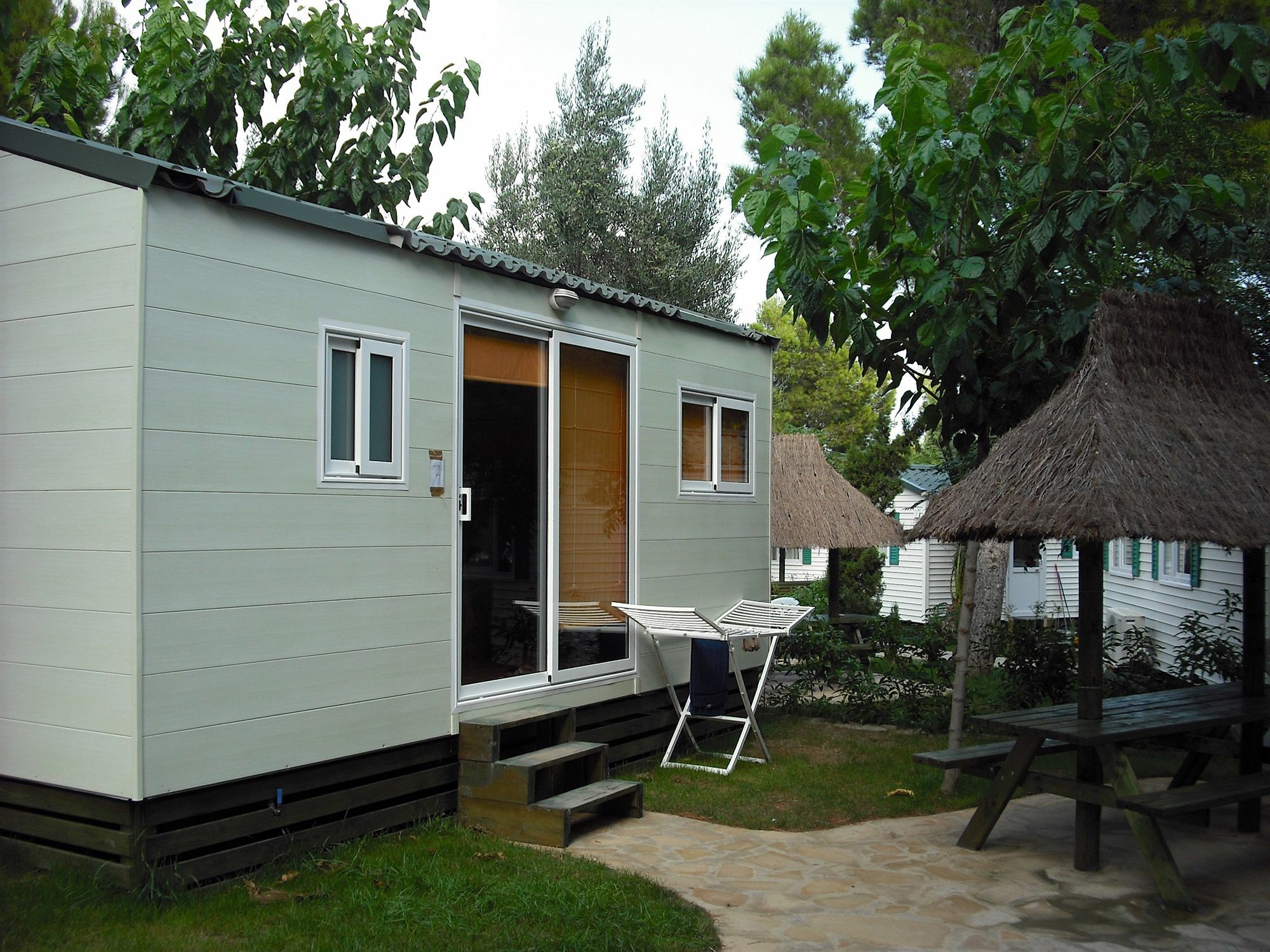 Camping & Resort La Torre Del Sol Miami Playa Exteriör bild