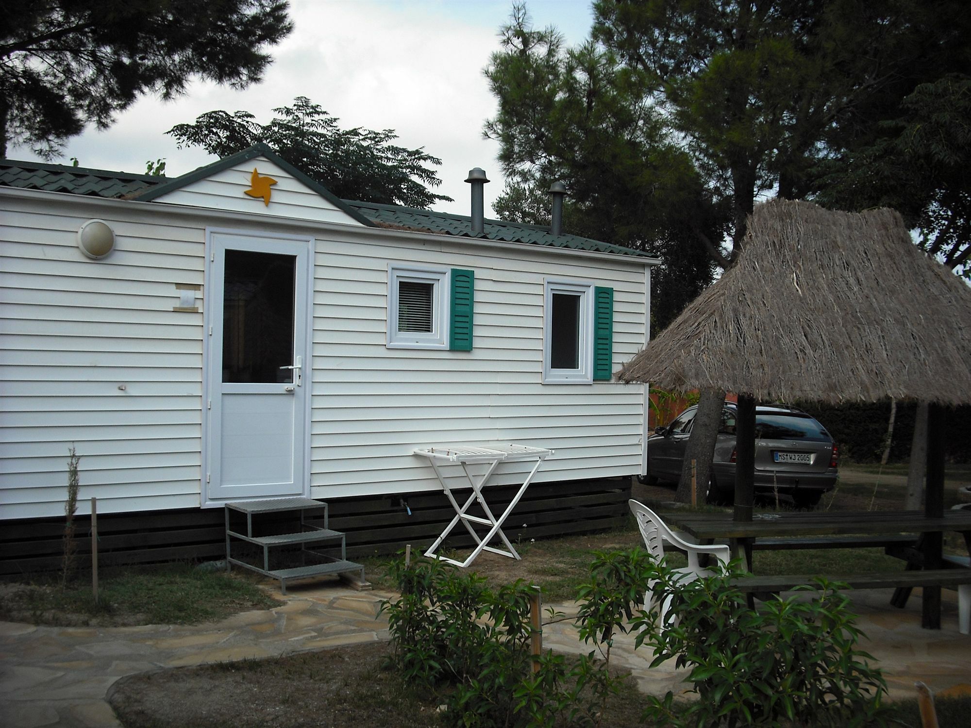 Camping & Resort La Torre Del Sol Miami Playa Exteriör bild